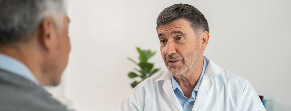 Gespräch beim Arzt.