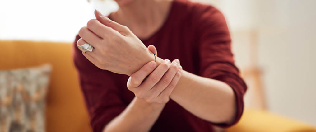 Polyneuropathie - Symptome, Behandlung und Ursachen