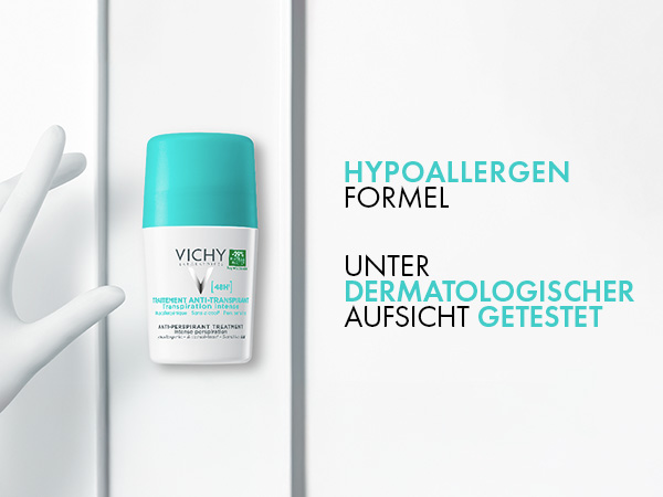 Anwendung des Vichy Anti-Transpirant 48h Roll-Ons unter dem Arm.