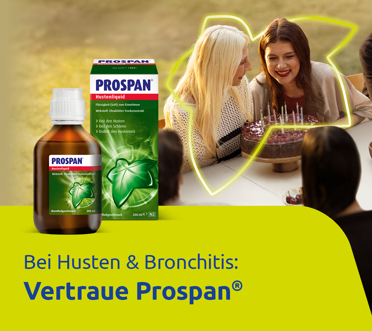 Menschen feiern im Freien. Produktflasche und Verpackung im Hintergrund.