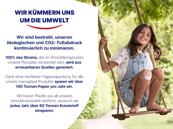 Kind auf Schaukel. Text: Wir kümmern uns um die Umwelt. 100% Strom aus erneuerbaren Quellen. Weniger Verpackung.