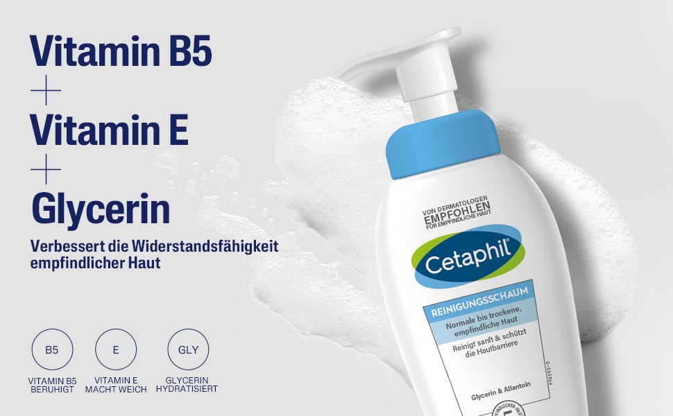 Nahaufnahme von weißem Schaum und Flasche. Enthält Vitamin B5, E und Glycerin. Cetaphil.
