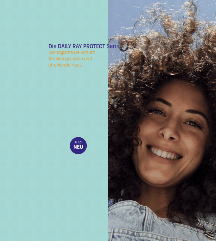 Frau mit Locken. Text: Die DAILY RAY PROTECT Serie. Der tägliche UV-Schutz.