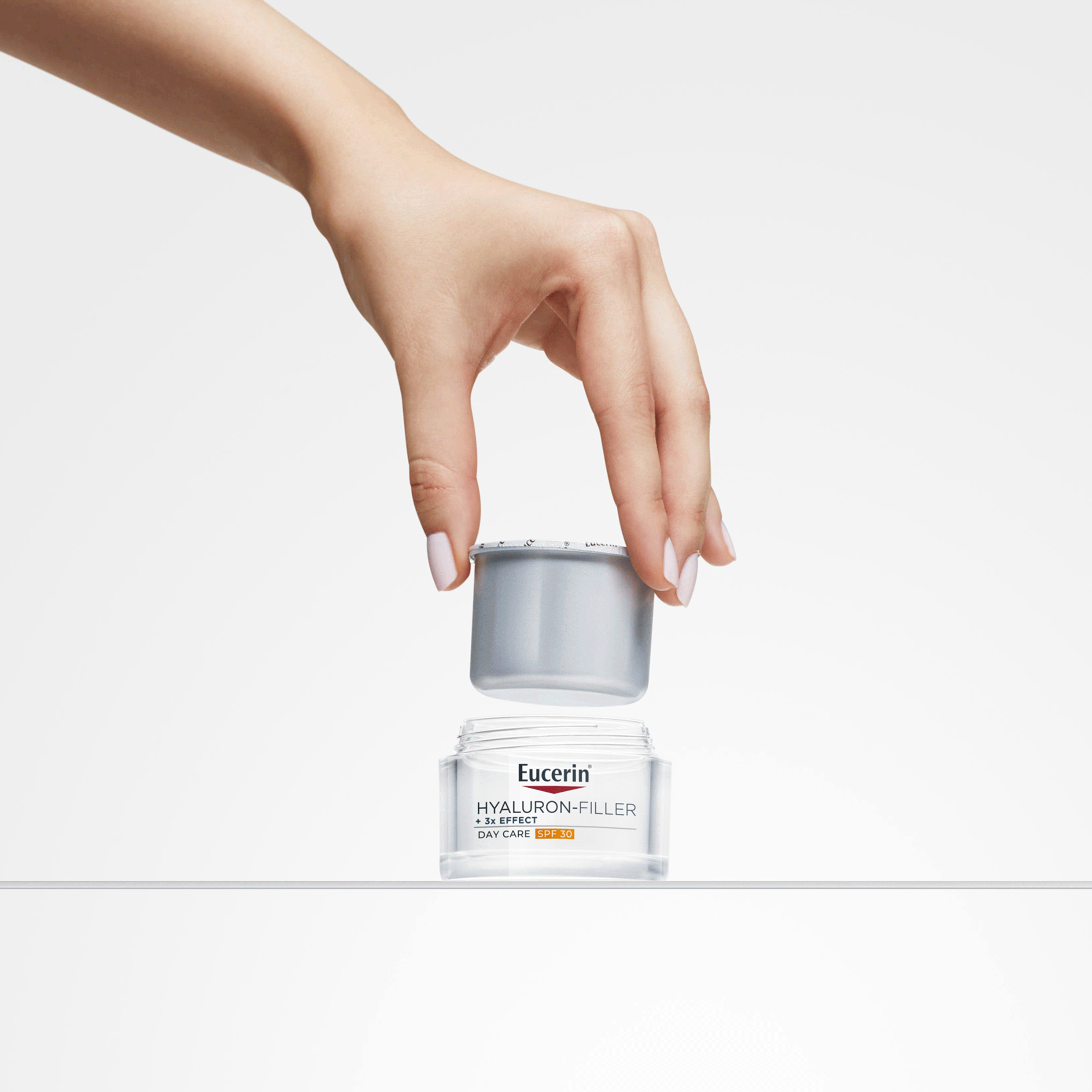 Eucerin Hyaluron-Filler + Elasticity Nachtpflege Nachfüllkapsel für Tiegel, 90% weniger Plastik.